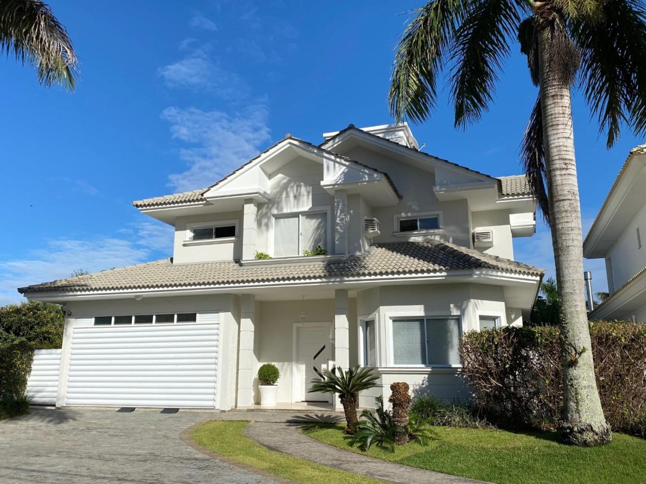 Casa 3 Suítes Jurere Internacional Florianópolis