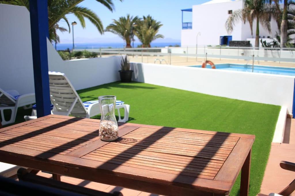 Duplex con piscina en 1ª linea de mar. Super vistas view 5