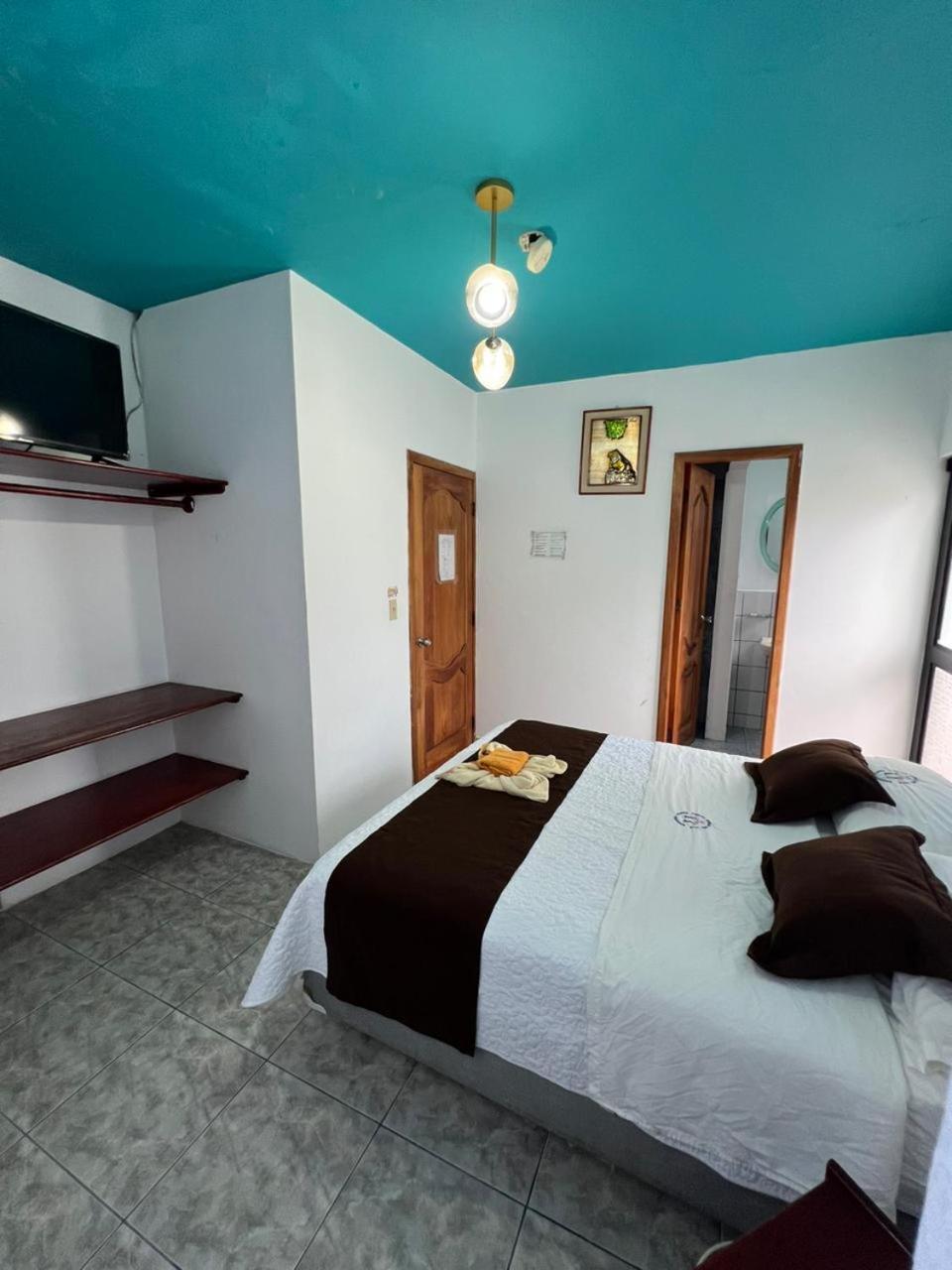 Hostal Brisas Del Mar