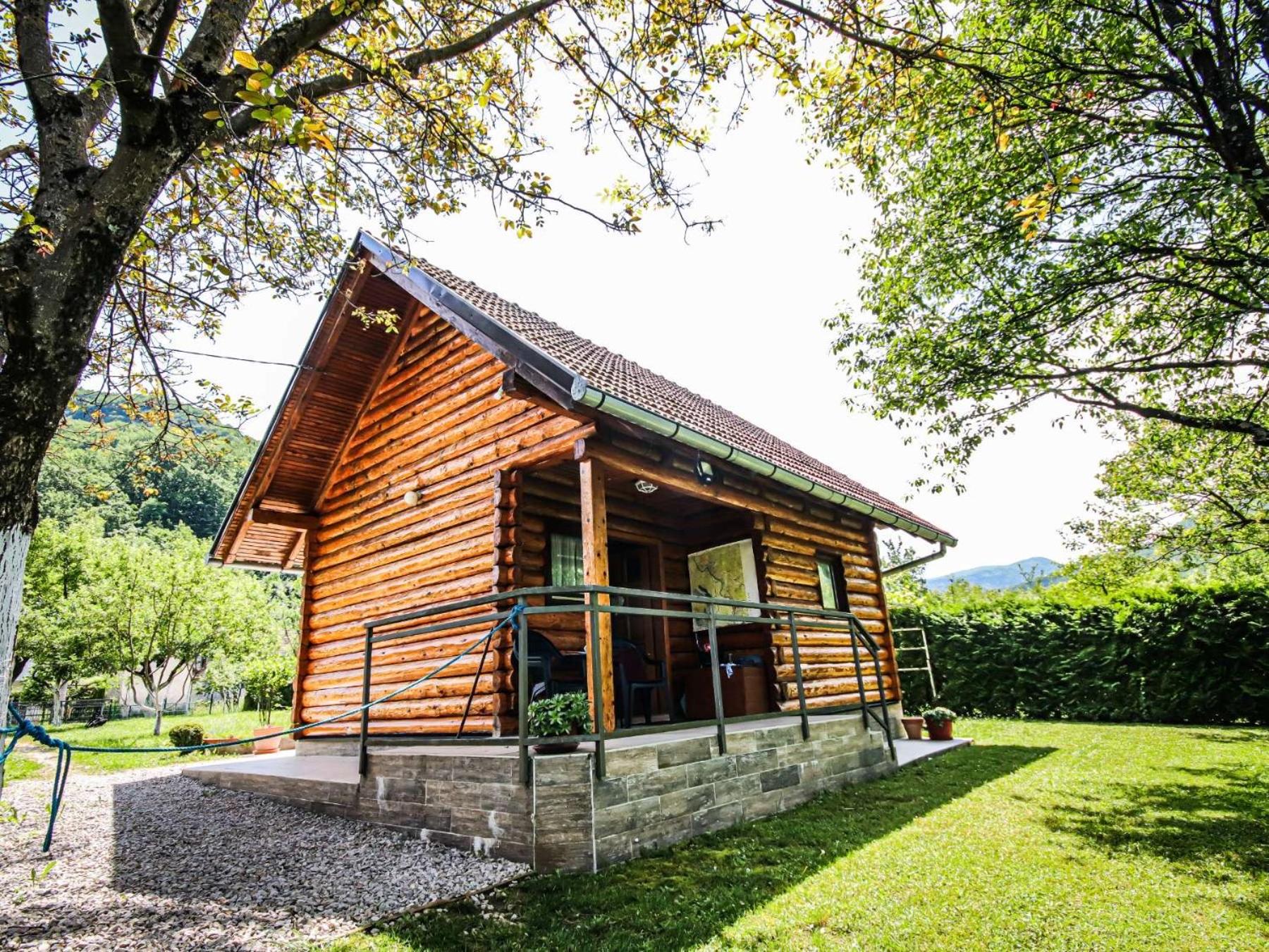 Home Eden Dobrenica