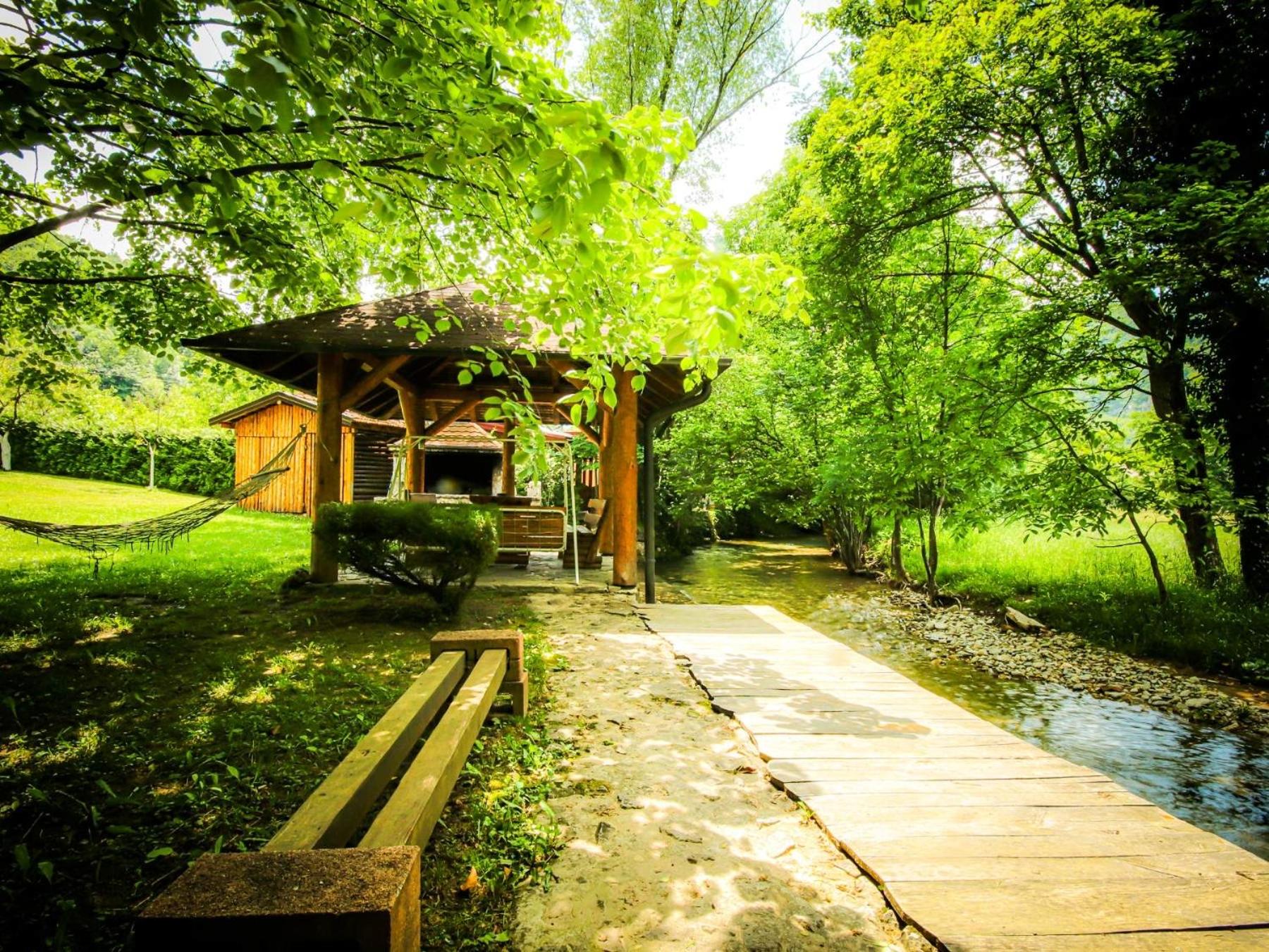 Home Eden Dobrenica