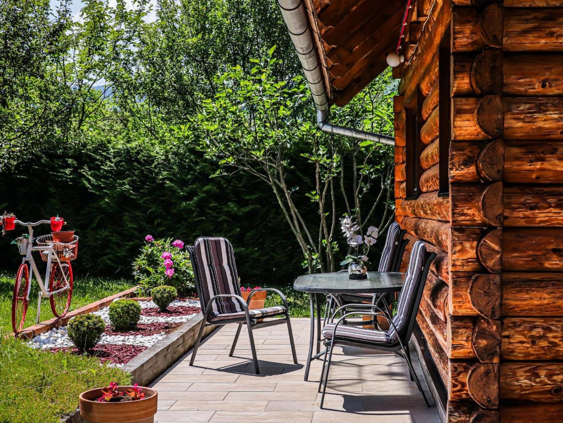 Home Eden Dobrenica