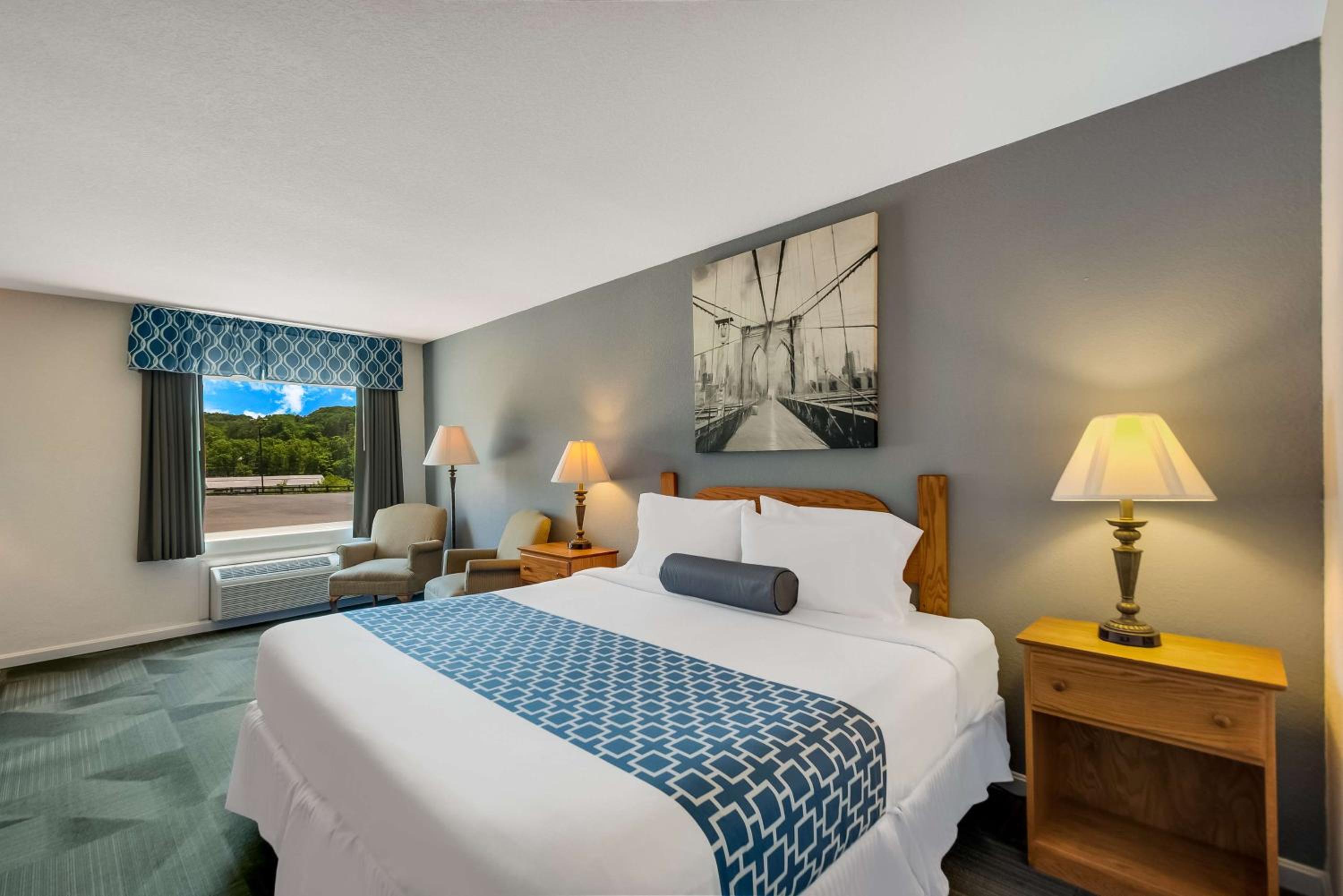 SureStay Plus Hotel by Best Western Berkeley Springs - Property Image 21