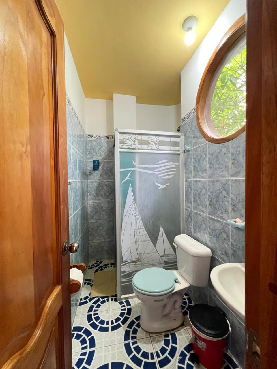 Hostal Brisas Del Mar