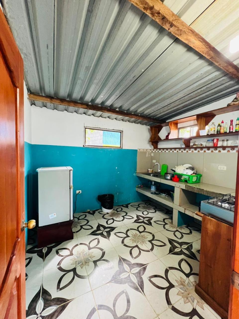 Hostal Brisas Del Mar