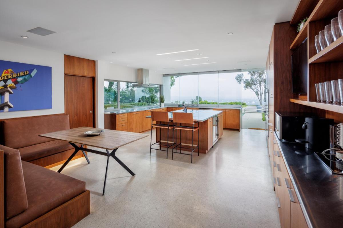 Modern vue