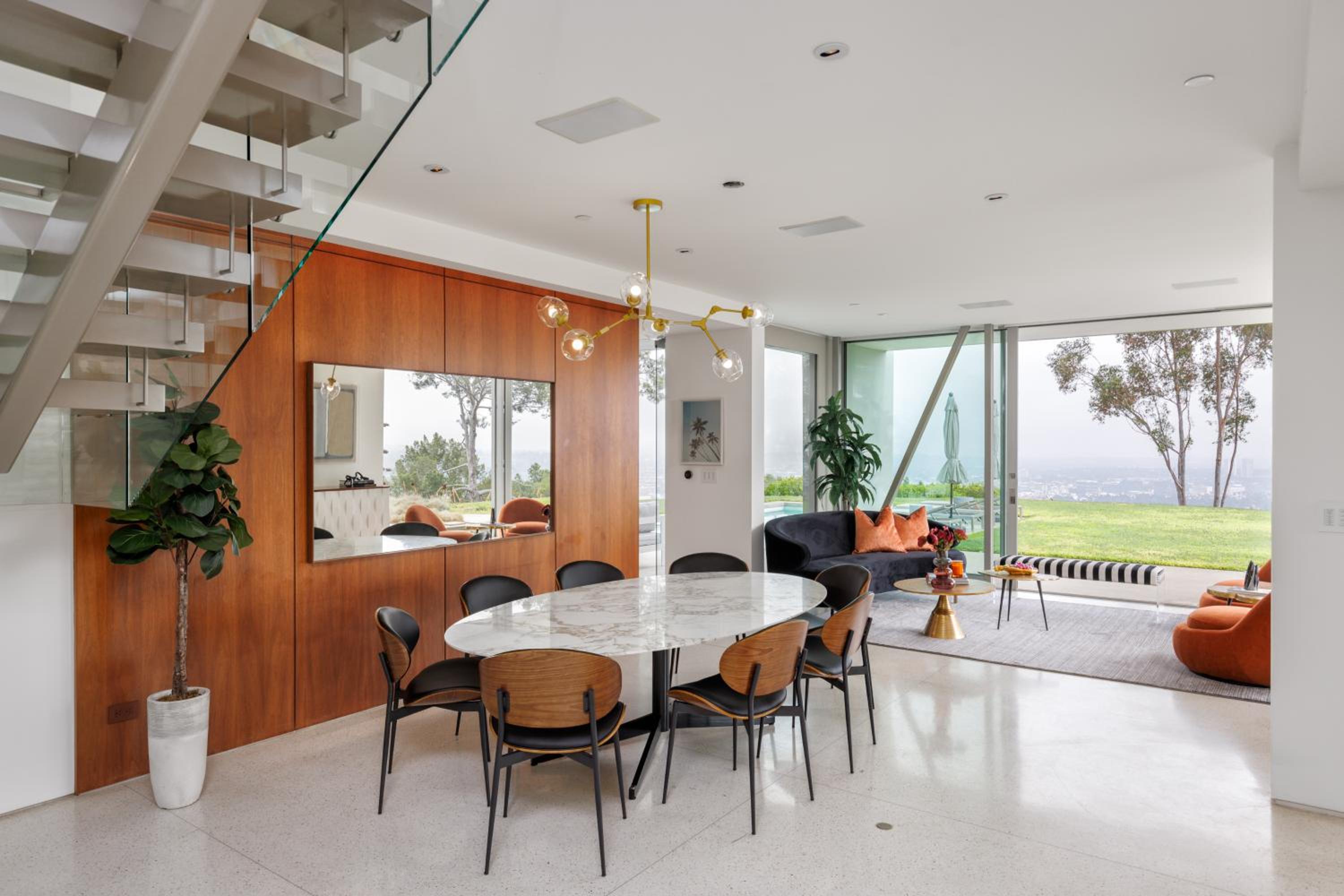 Modern vue