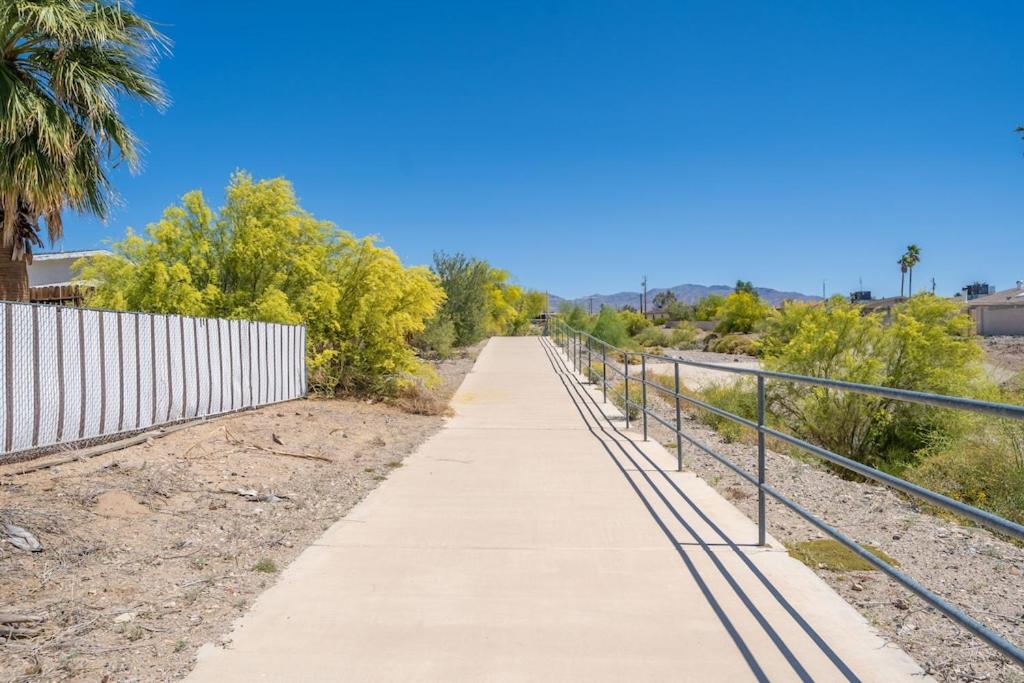 Large Lake Havasu retreat with private heated pool and gameroom for family fun