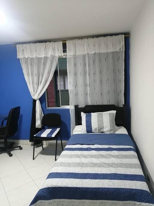 Apartamento cerca al estadio en Medellín 202-1