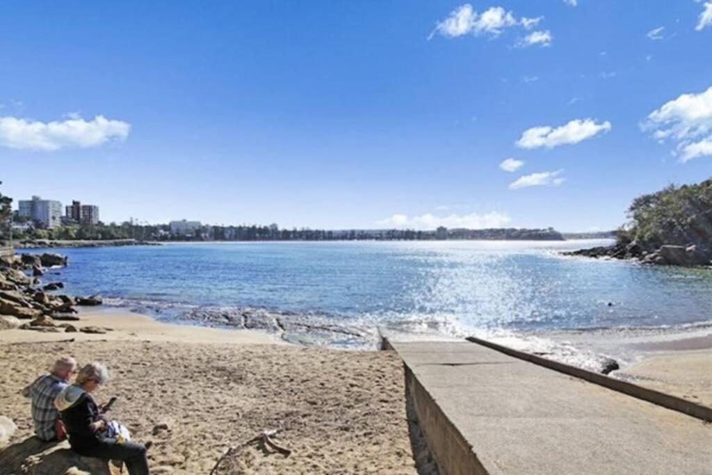 SeaDreams Beachfront Manly - Image 4
