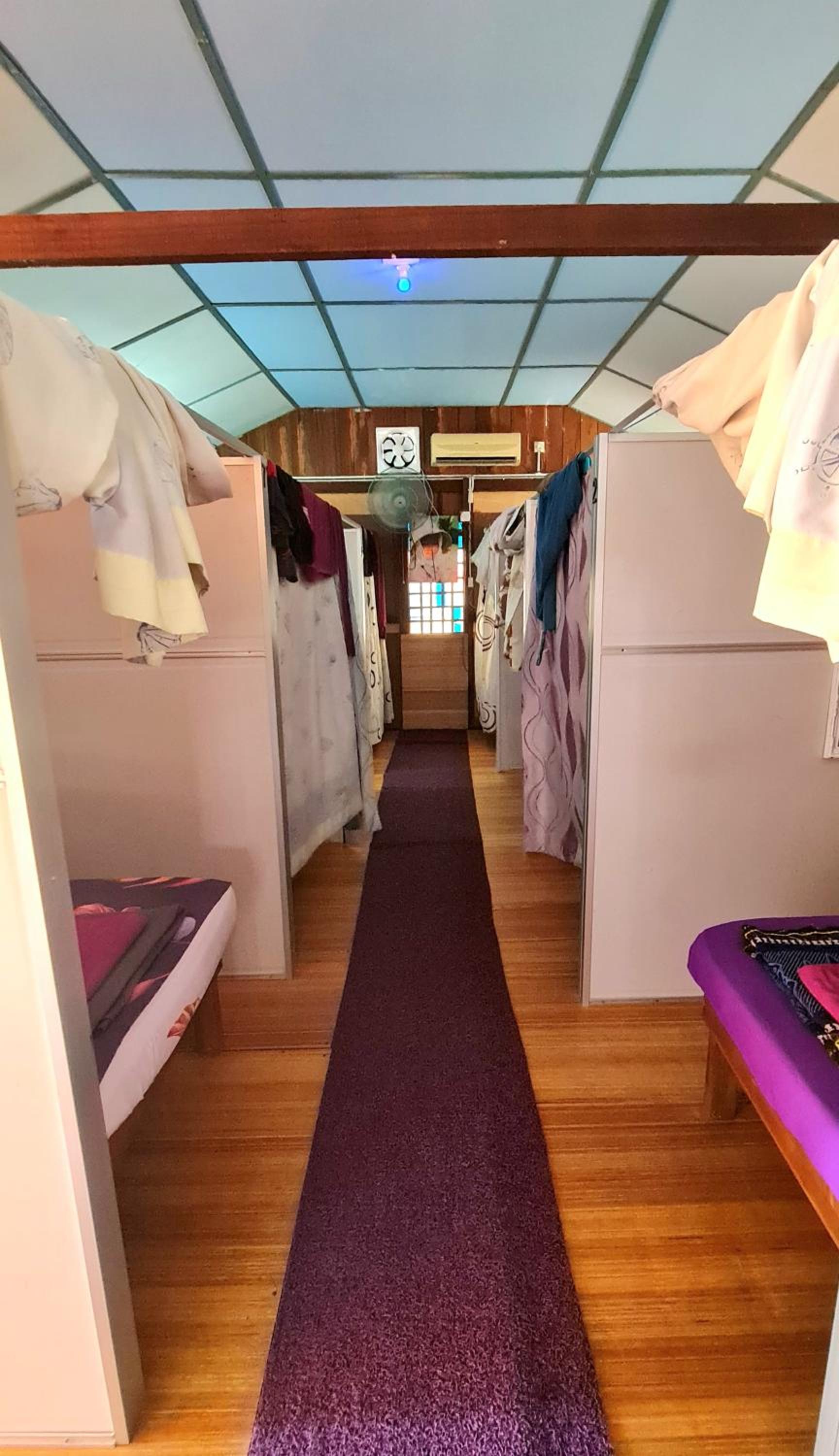 AA Backpackers Hostel