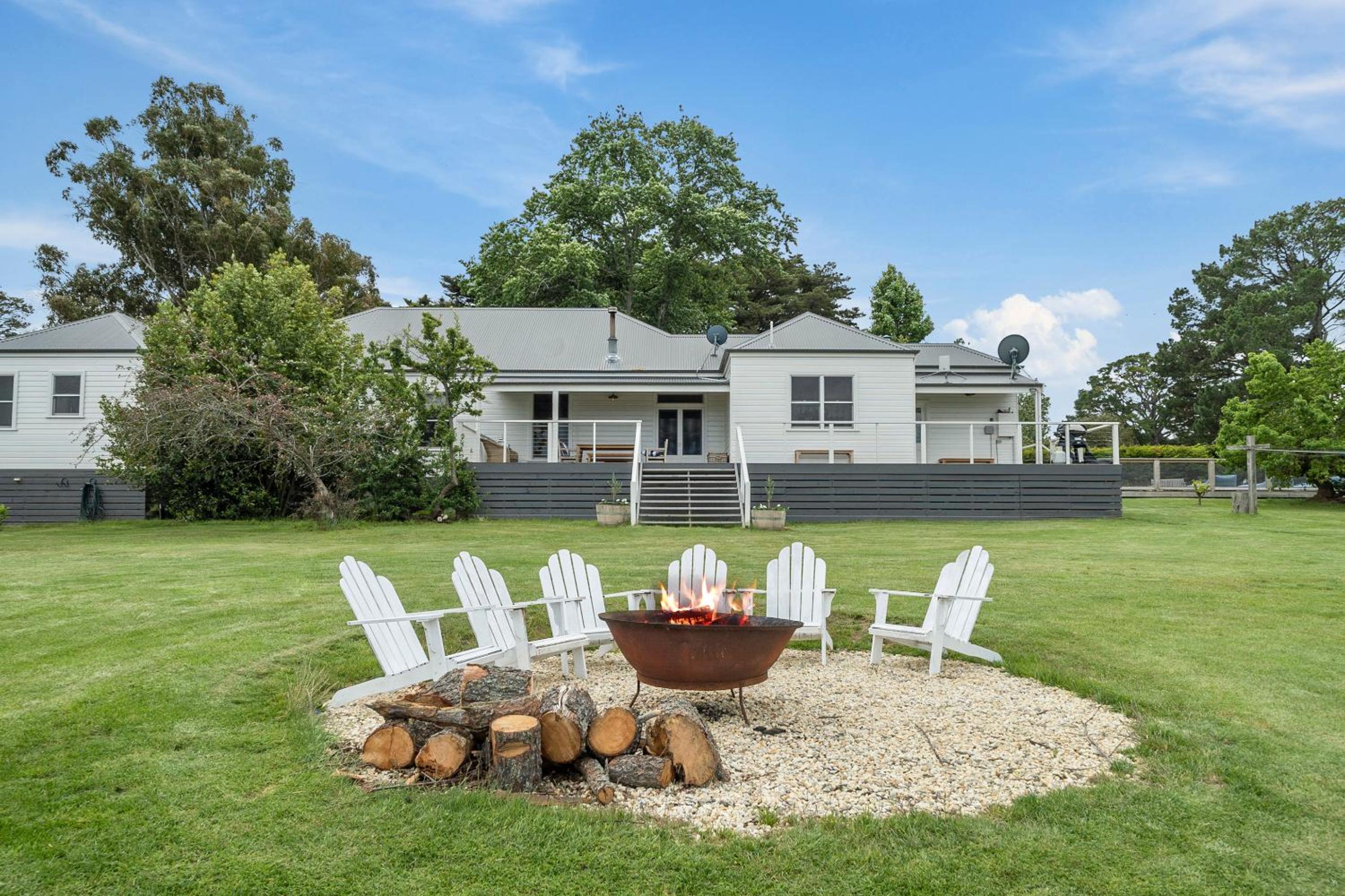 Mansfield Manor