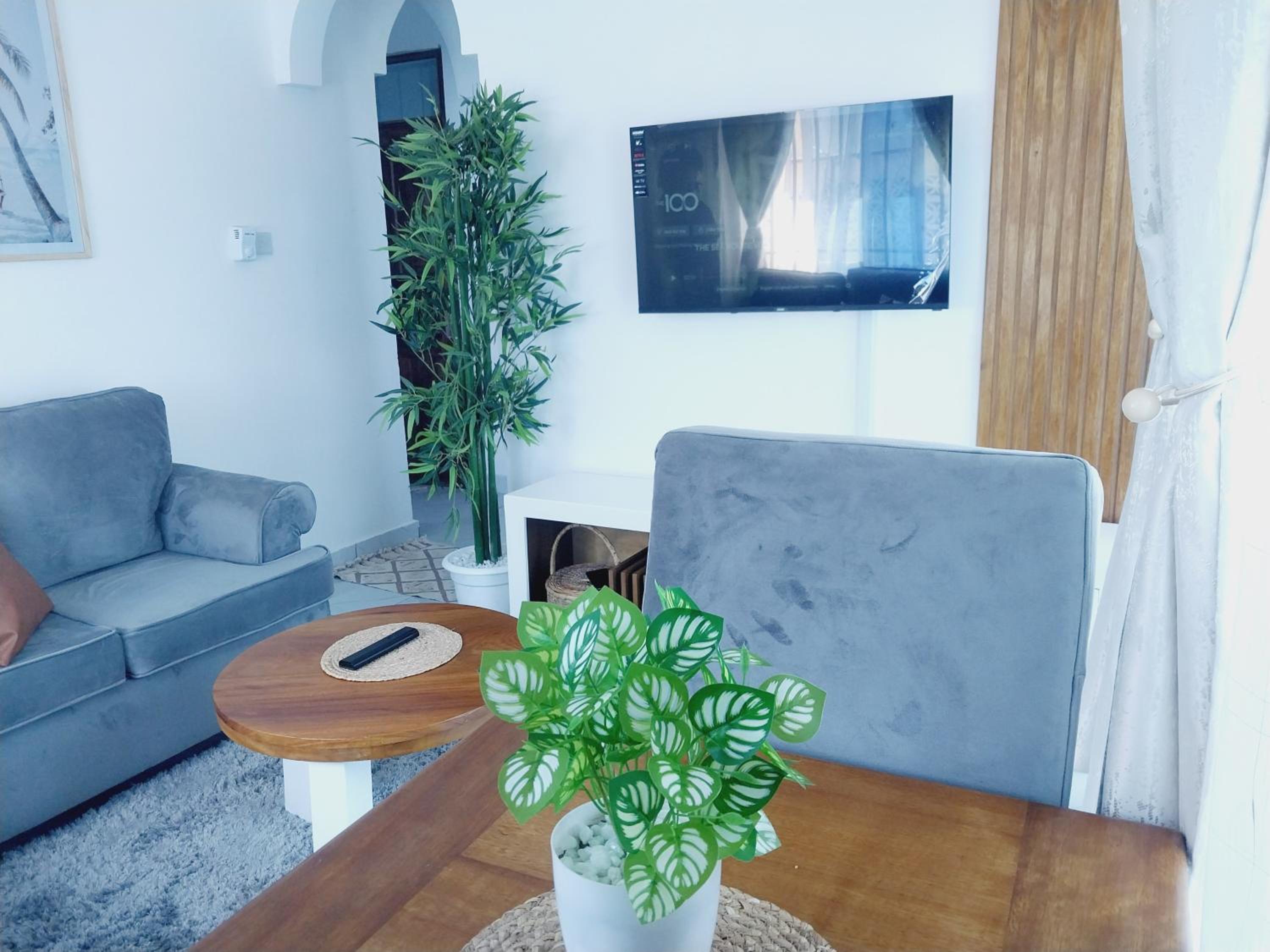 C.leslie_homes view 4