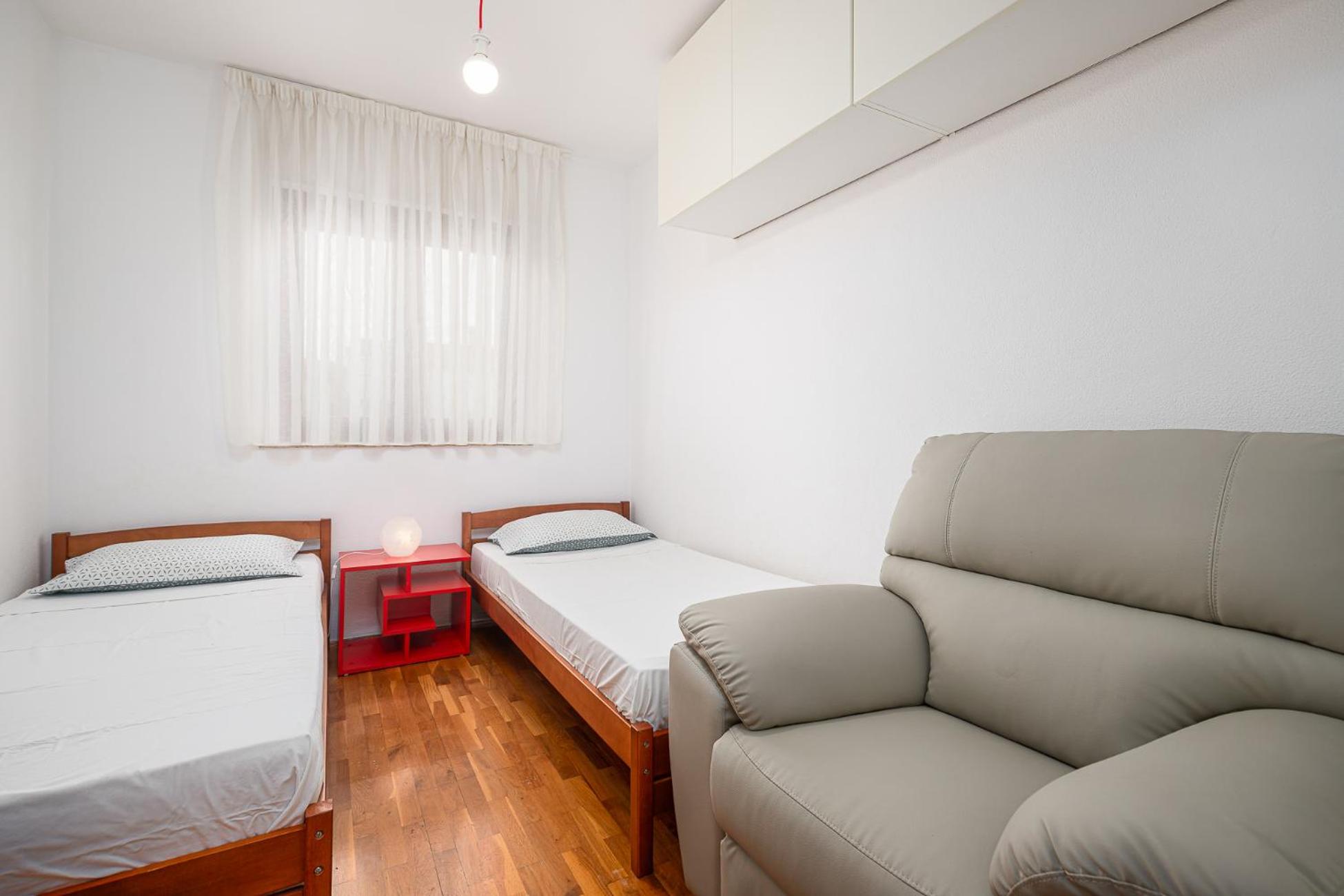 Sea View Apartment - Roberto - Property Image 1