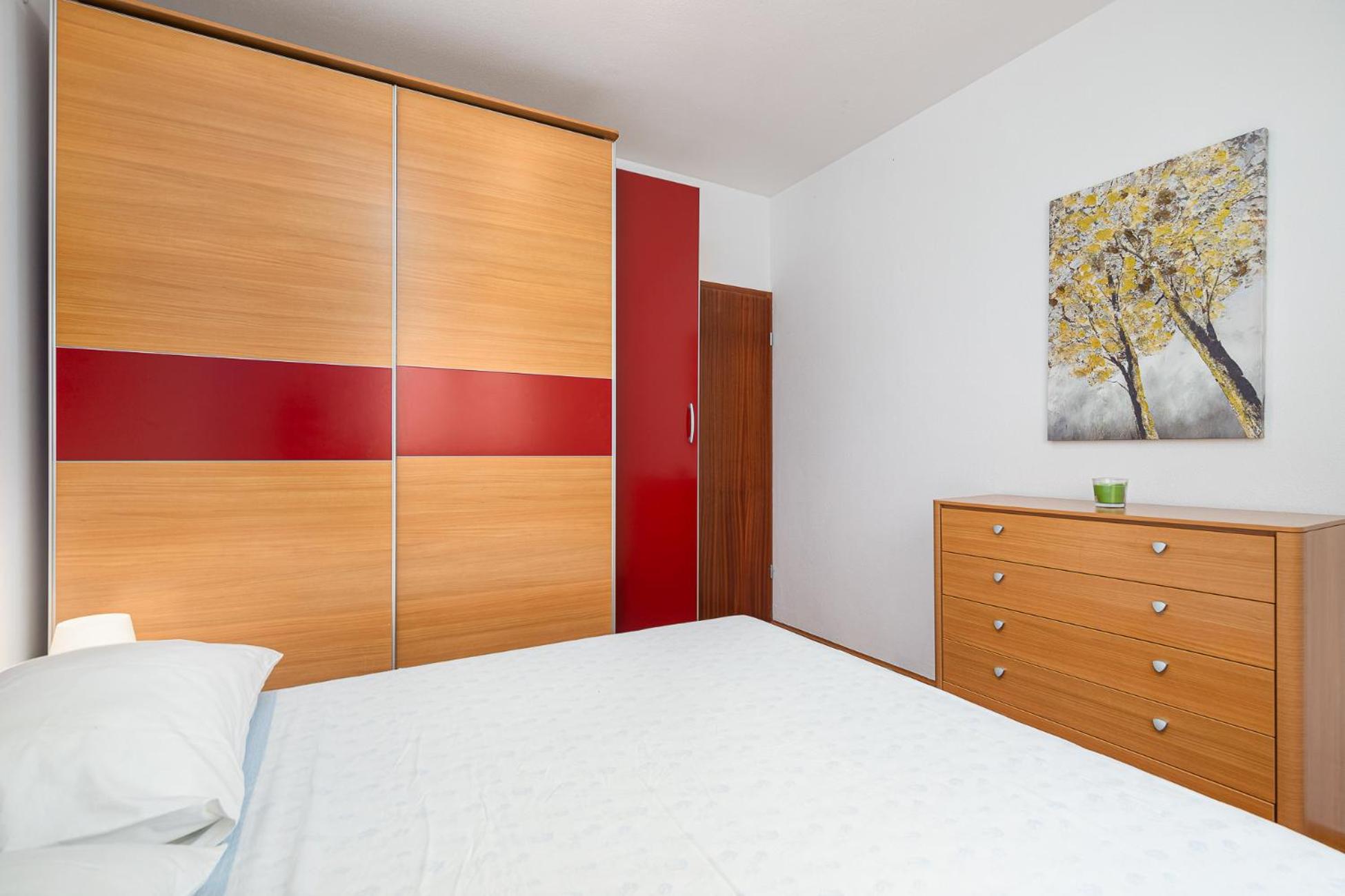 Sea View Apartment - Roberto - Property Image 9