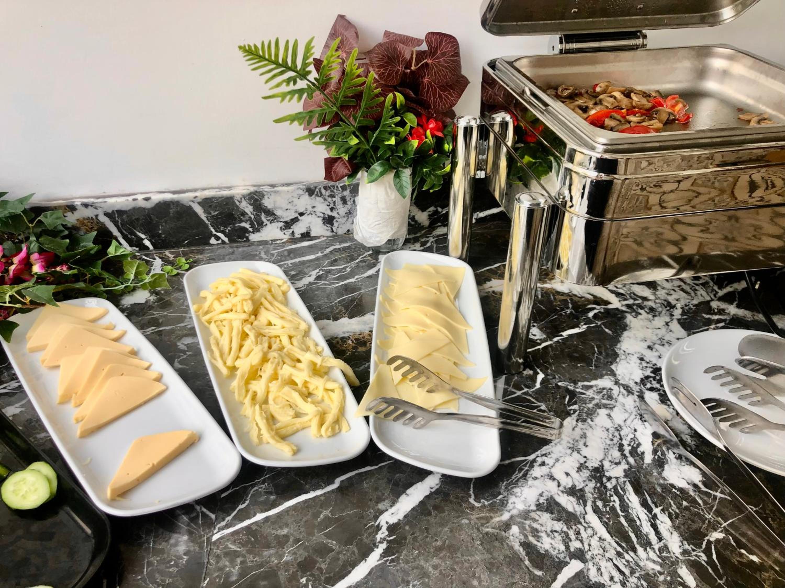 Wolf Of The City Otel - Image 63