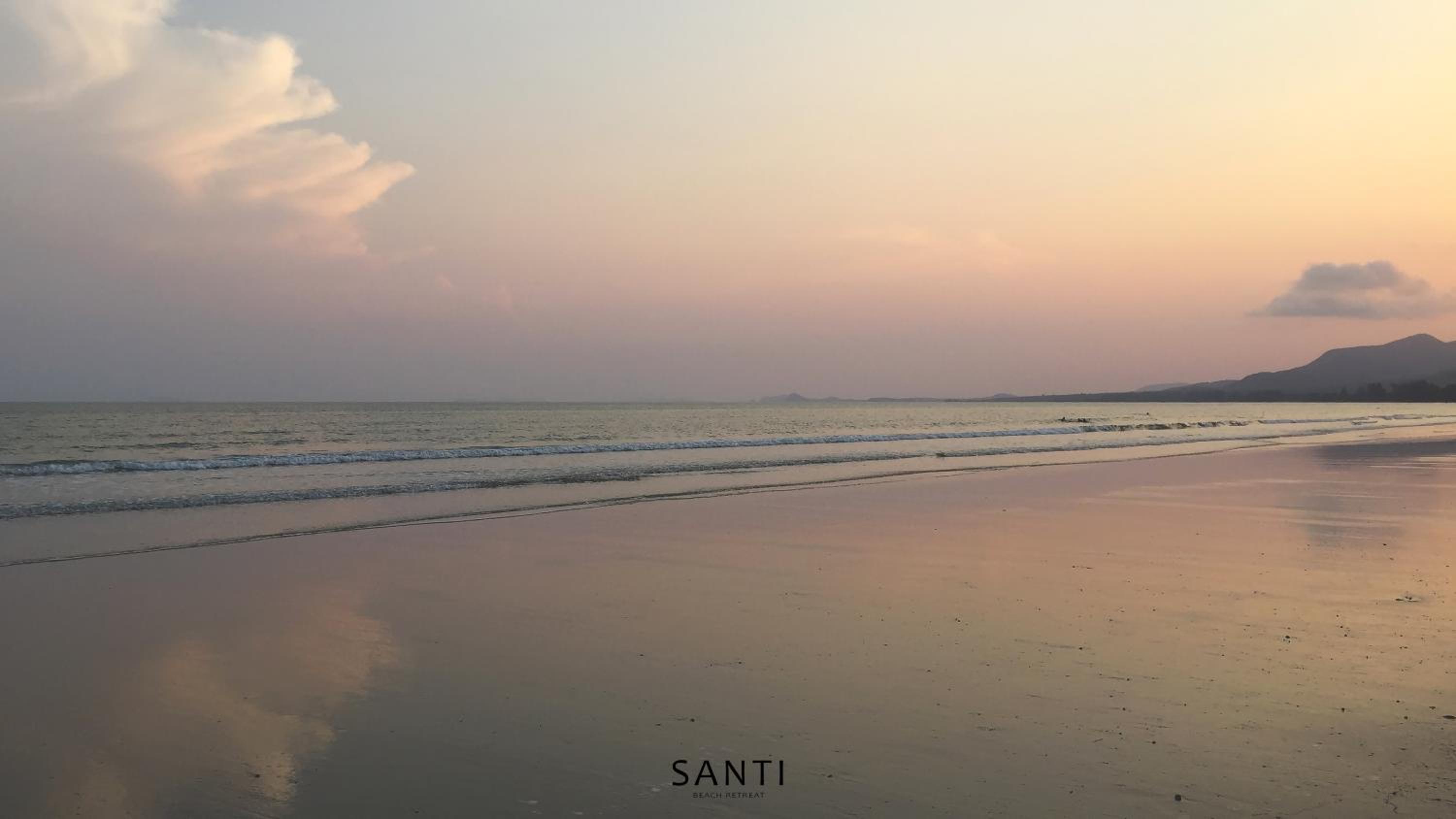SANTI beach retreat