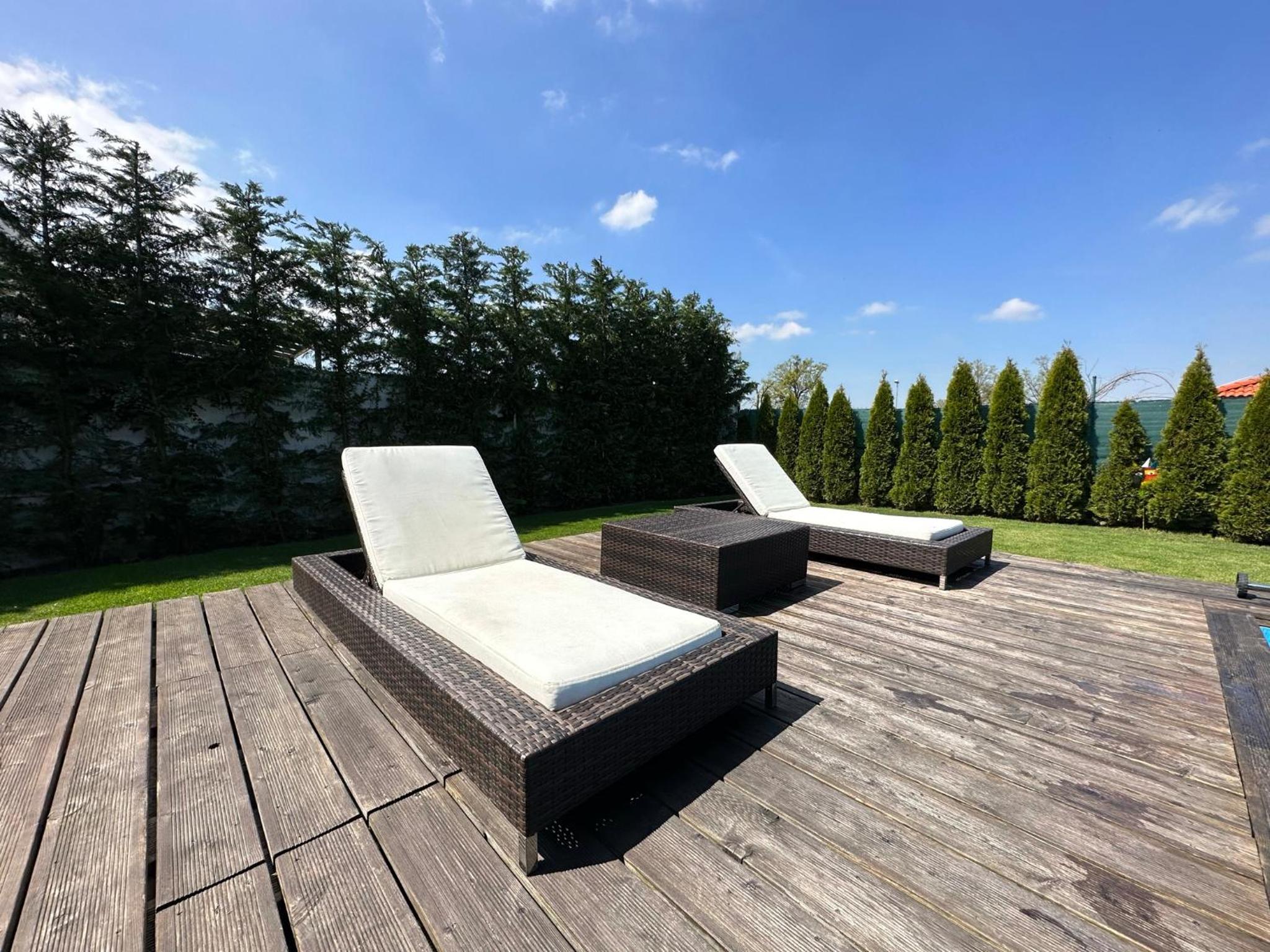 GOLF POOL VILLA view 4