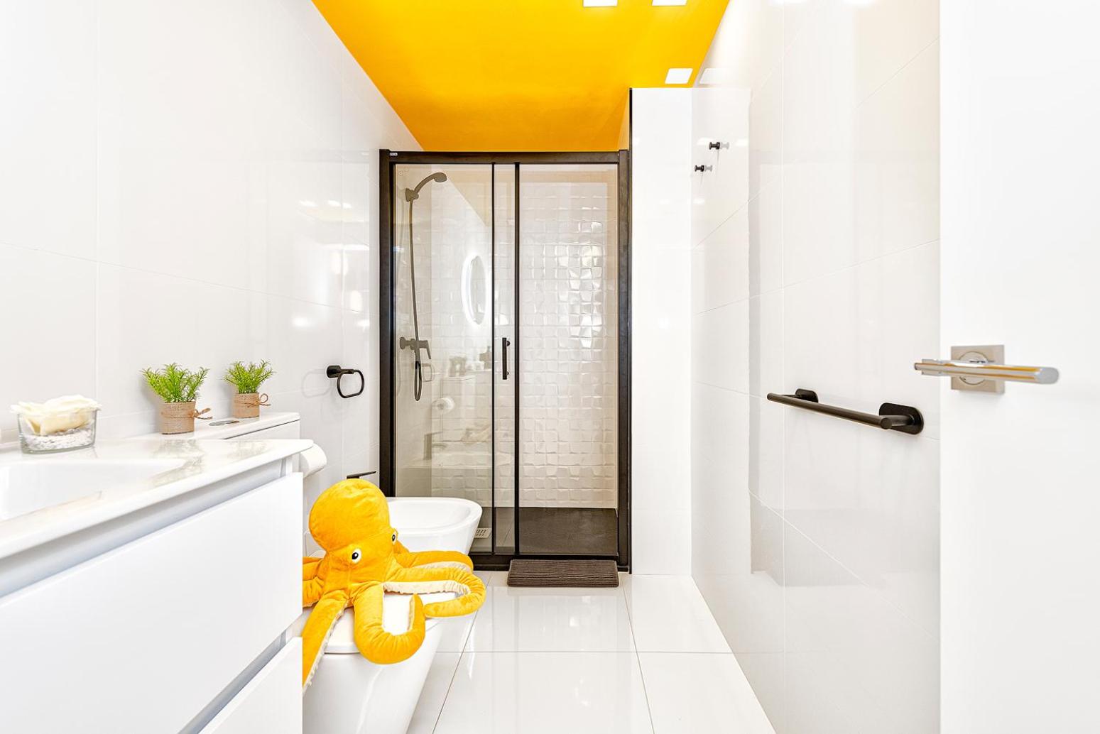 PULPO AMARILLO