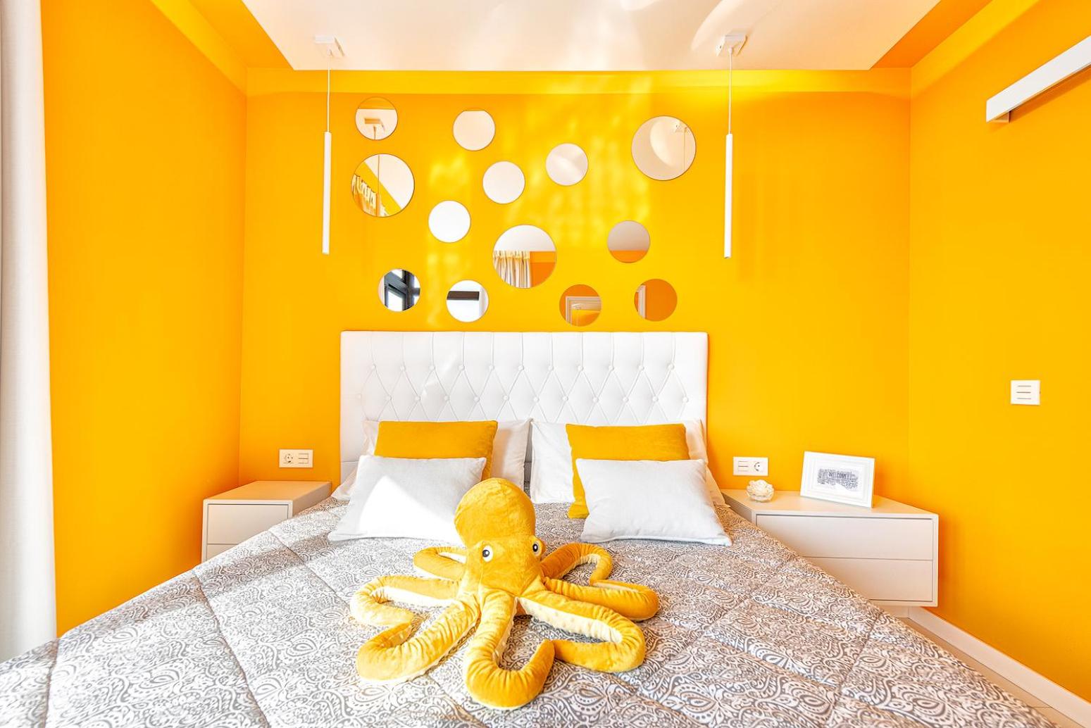 PULPO AMARILLO