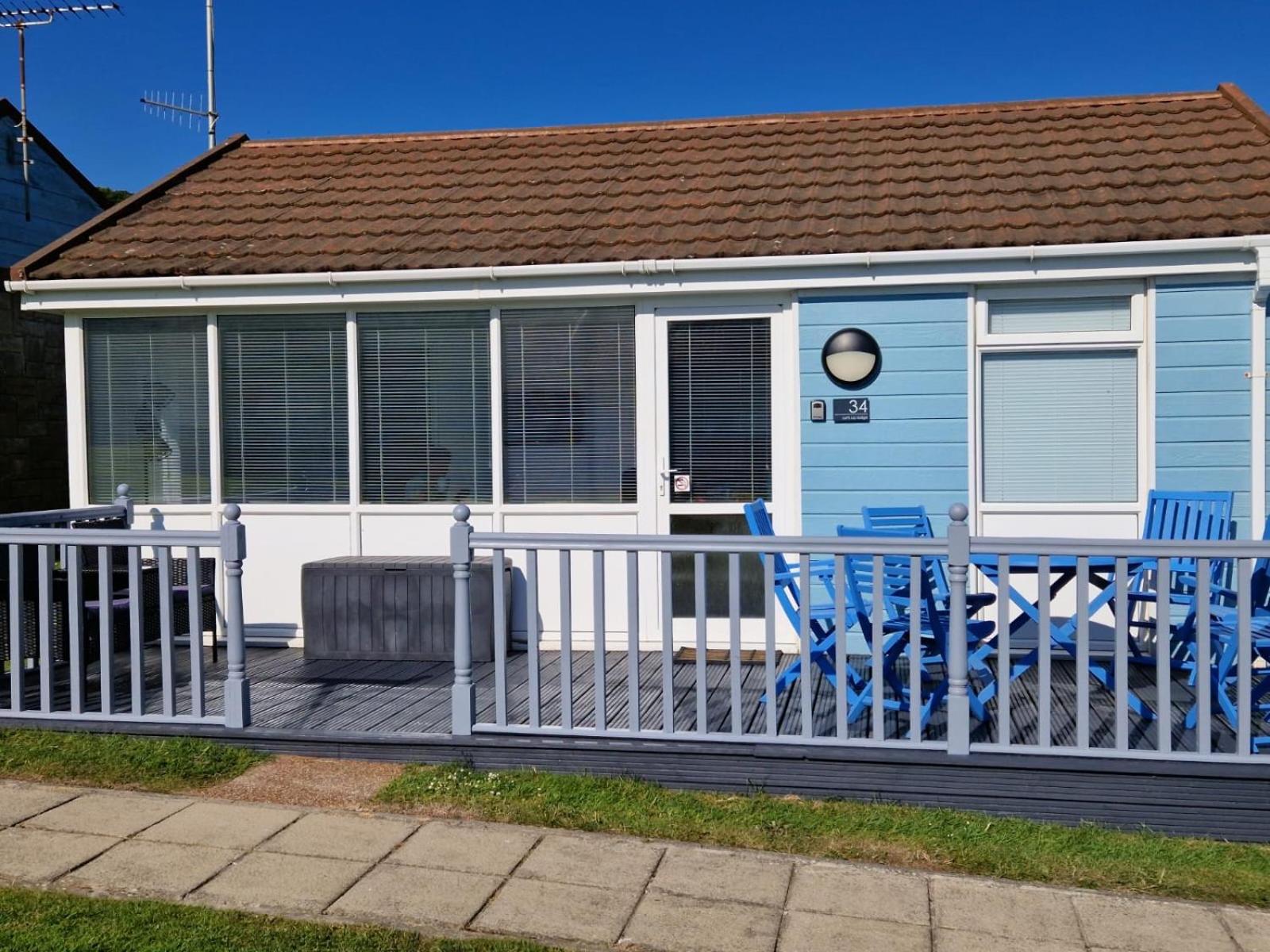 Surfs Up Lodge - Westward Ho! view 5