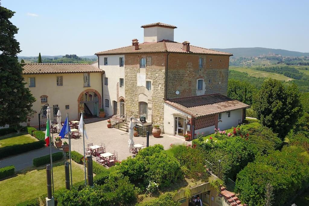Castello di Fulignano Ildebrando superior apartment
