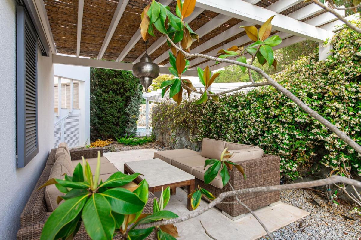 Huge Luxury Villa With Pool Near Beach in Bodrum view 2