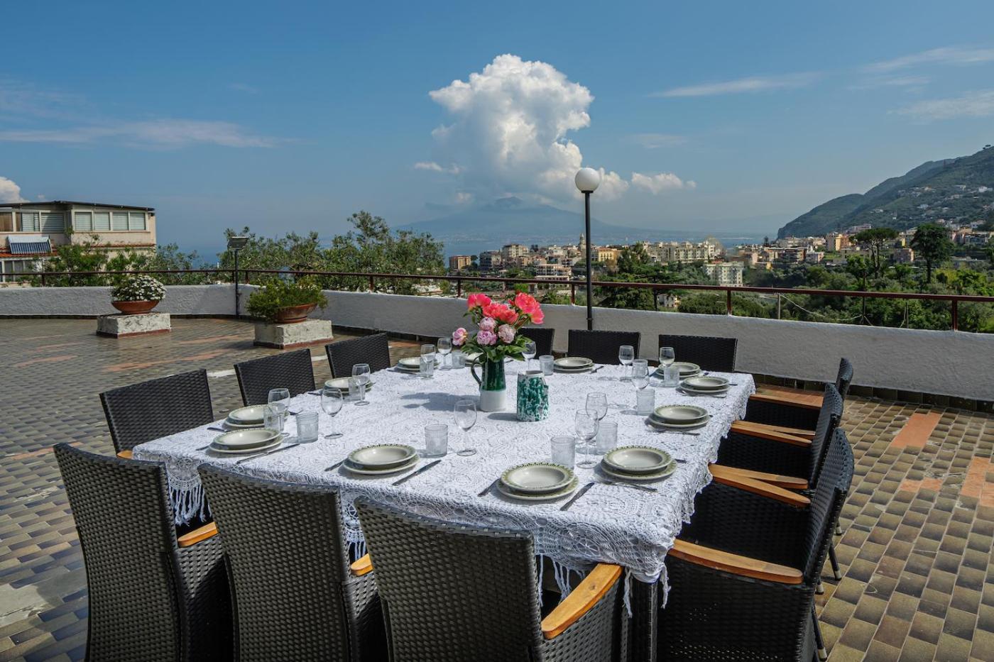 Villa Aurora view 5