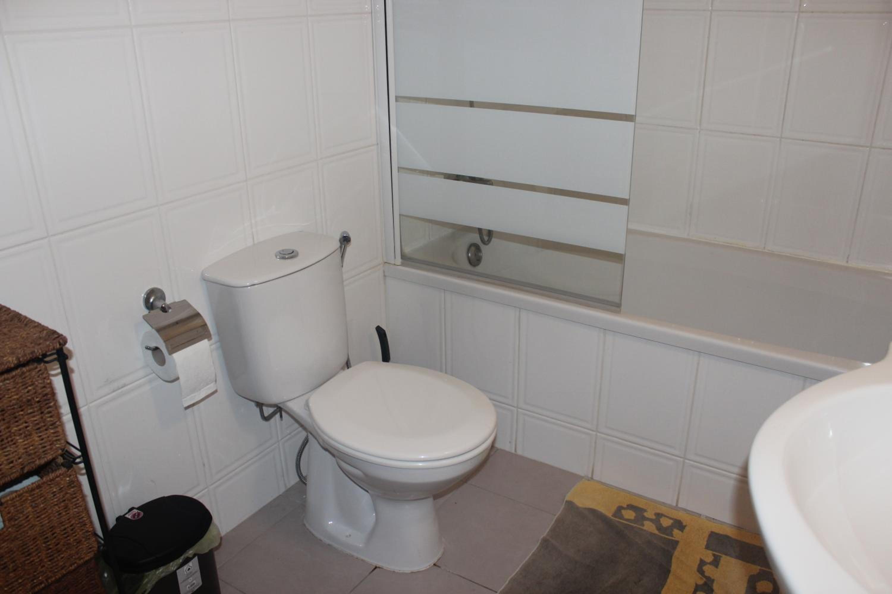 Marina Court Holiday Flat