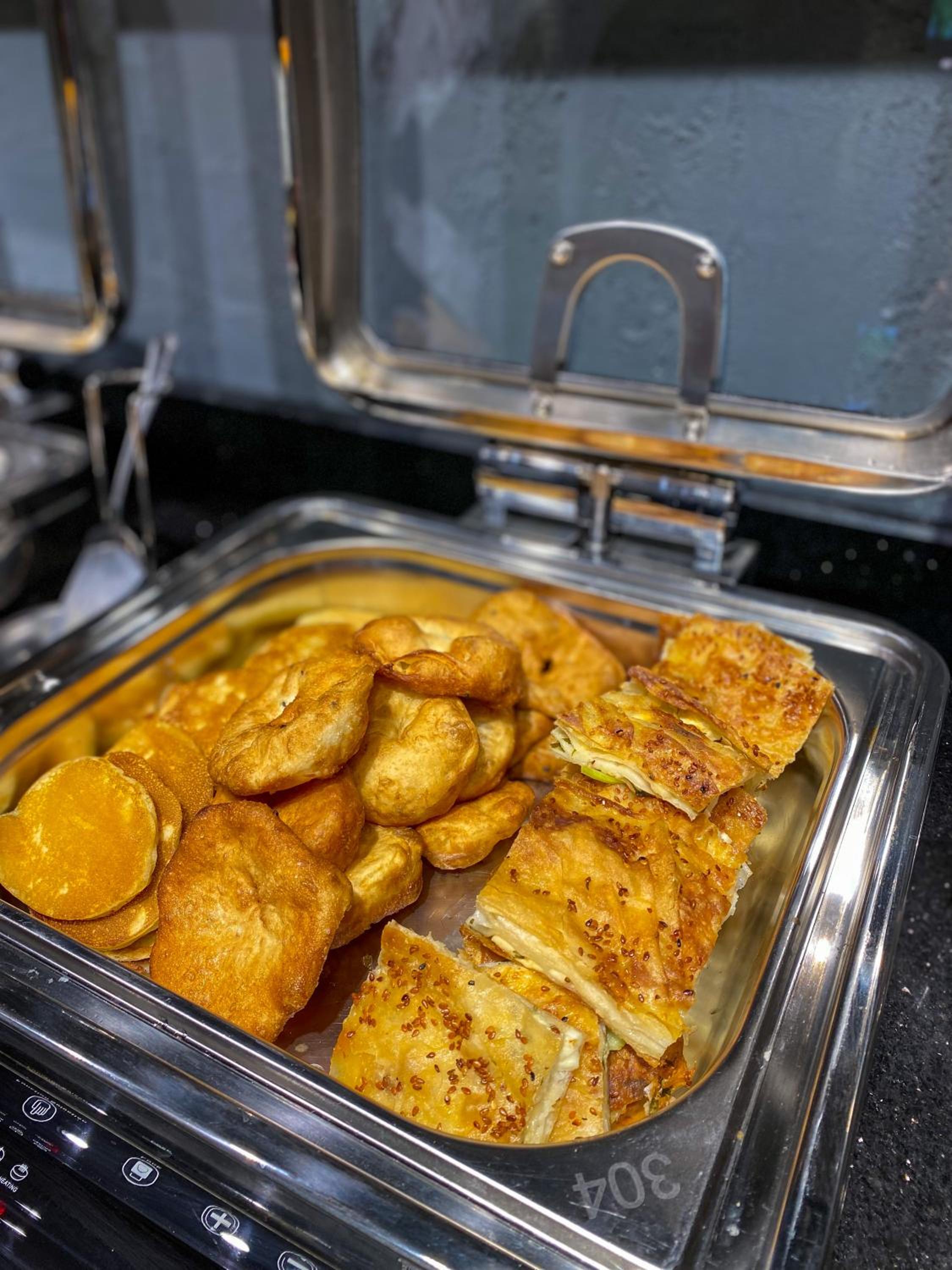 Falcon 1511 - Image 39