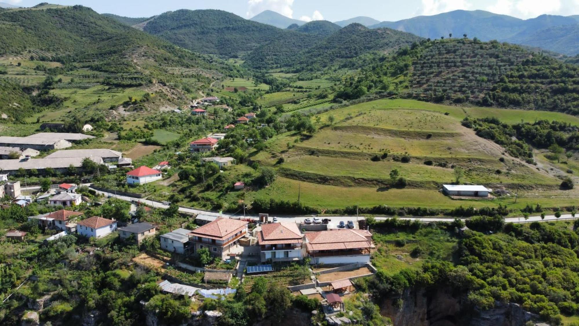 Guest House Bracaj