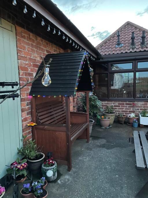 Garden cottage