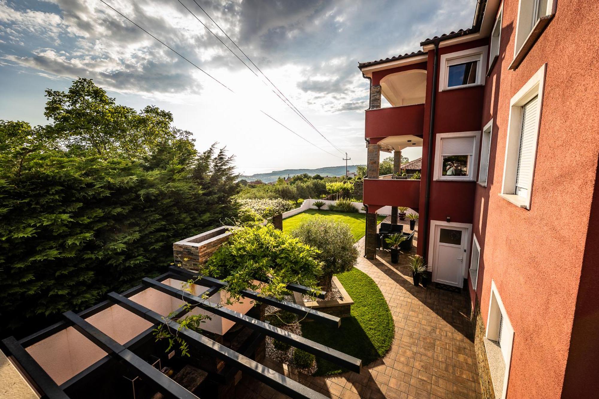 Hotel Villa Sunset Pool & Spa apartments - Image 1