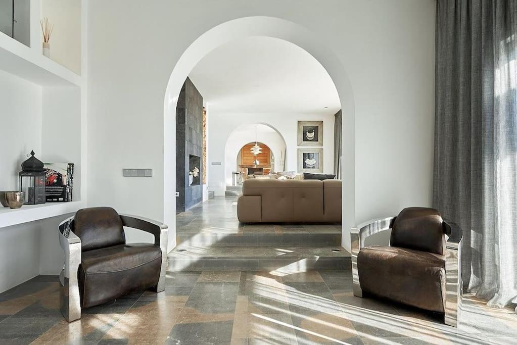 Villa Larosa with seaview in Es Cubells Ibiza