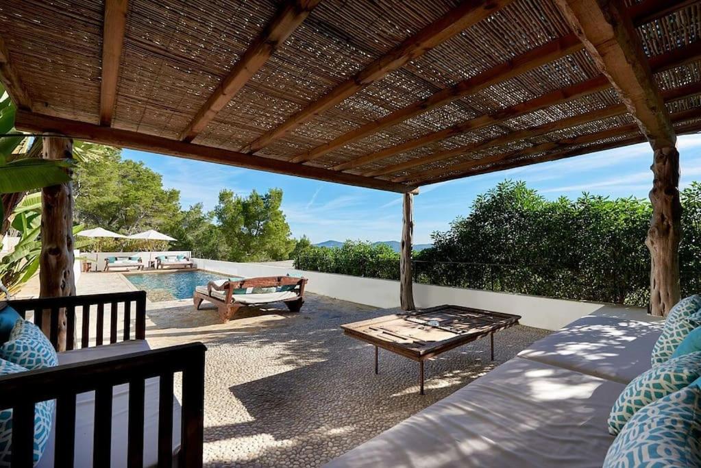Villa Larosa with seaview in Es Cubells Ibiza