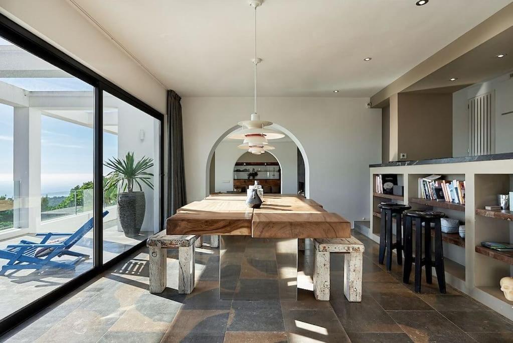 Villa Larosa with seaview in Es Cubells Ibiza