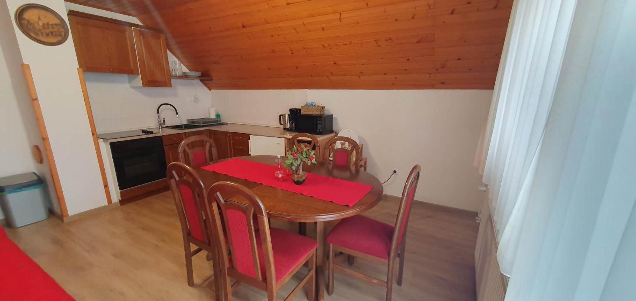 Apartmaji Taler view 4