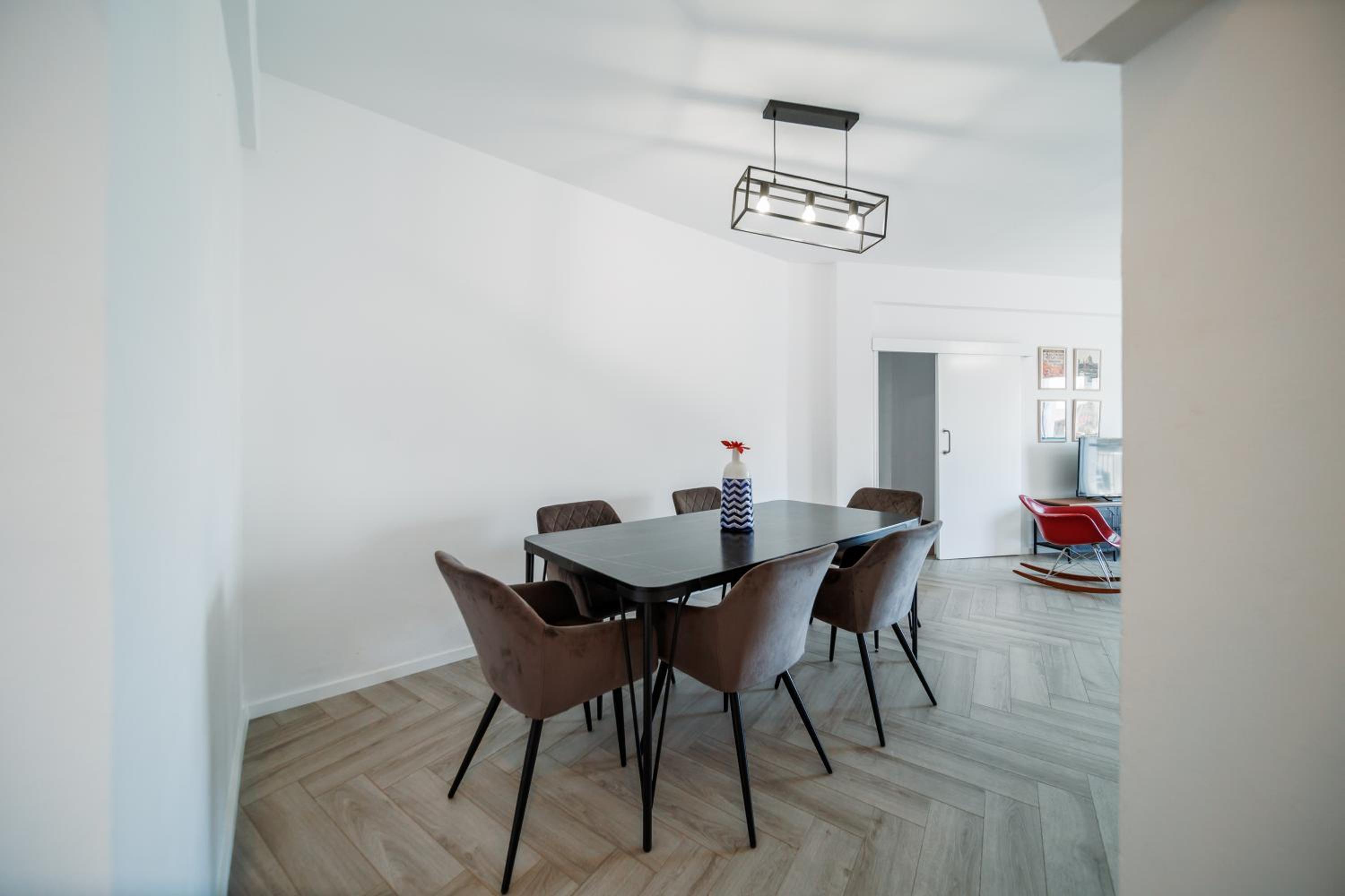 Sea View City Centre 3bed Apartment