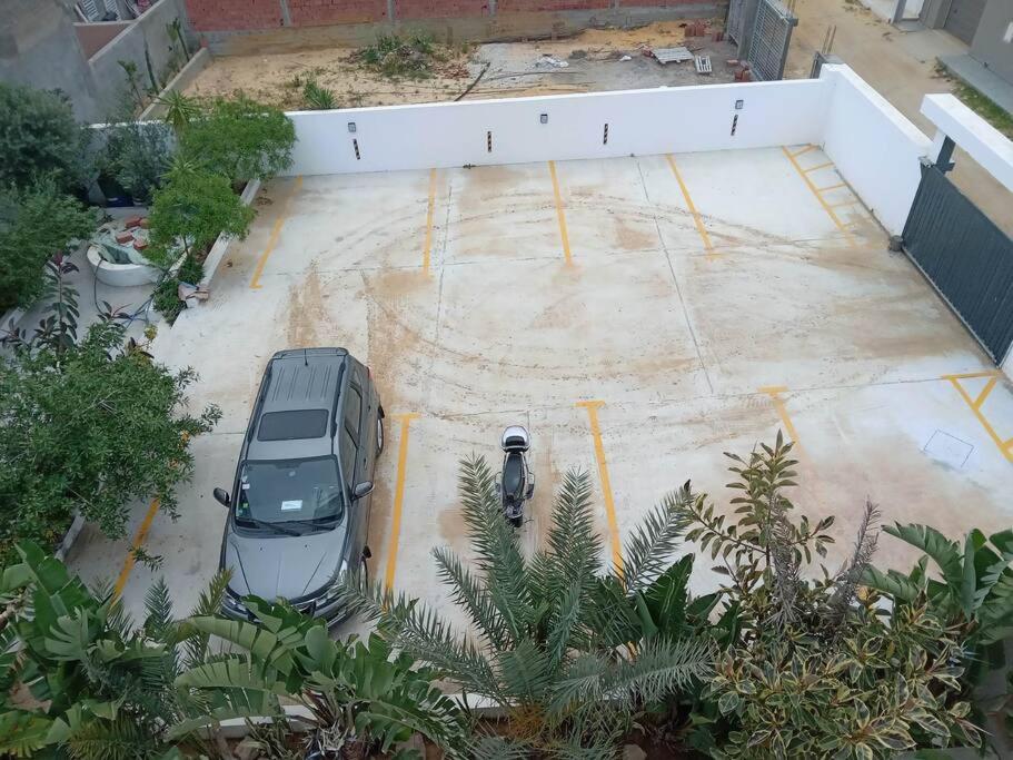Ezzahra Beach Luxury Apartment