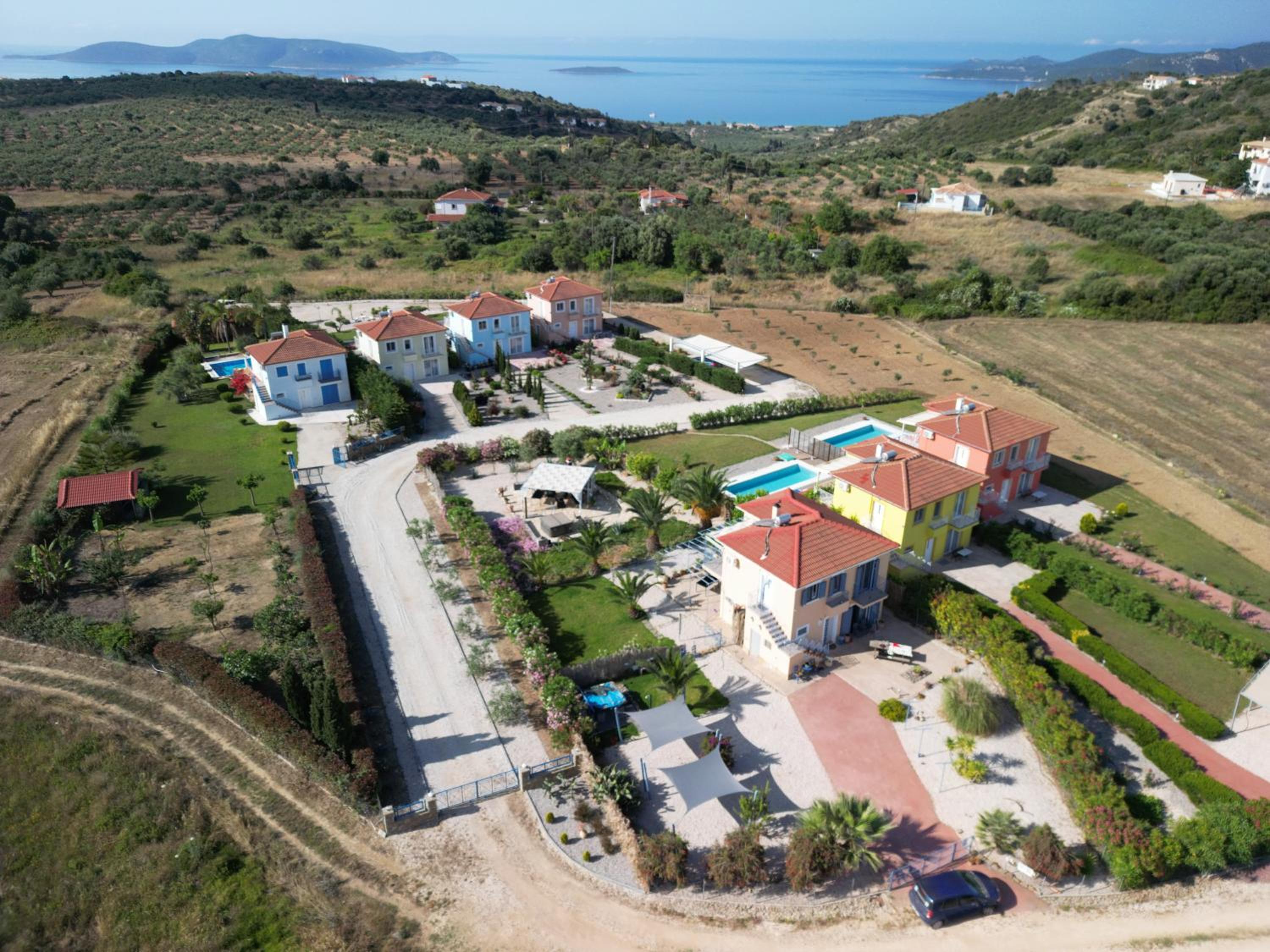 Hotel Iridia Resort Villas - Image 1