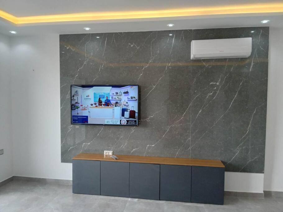 Ezzahra Beach Luxury Apartment