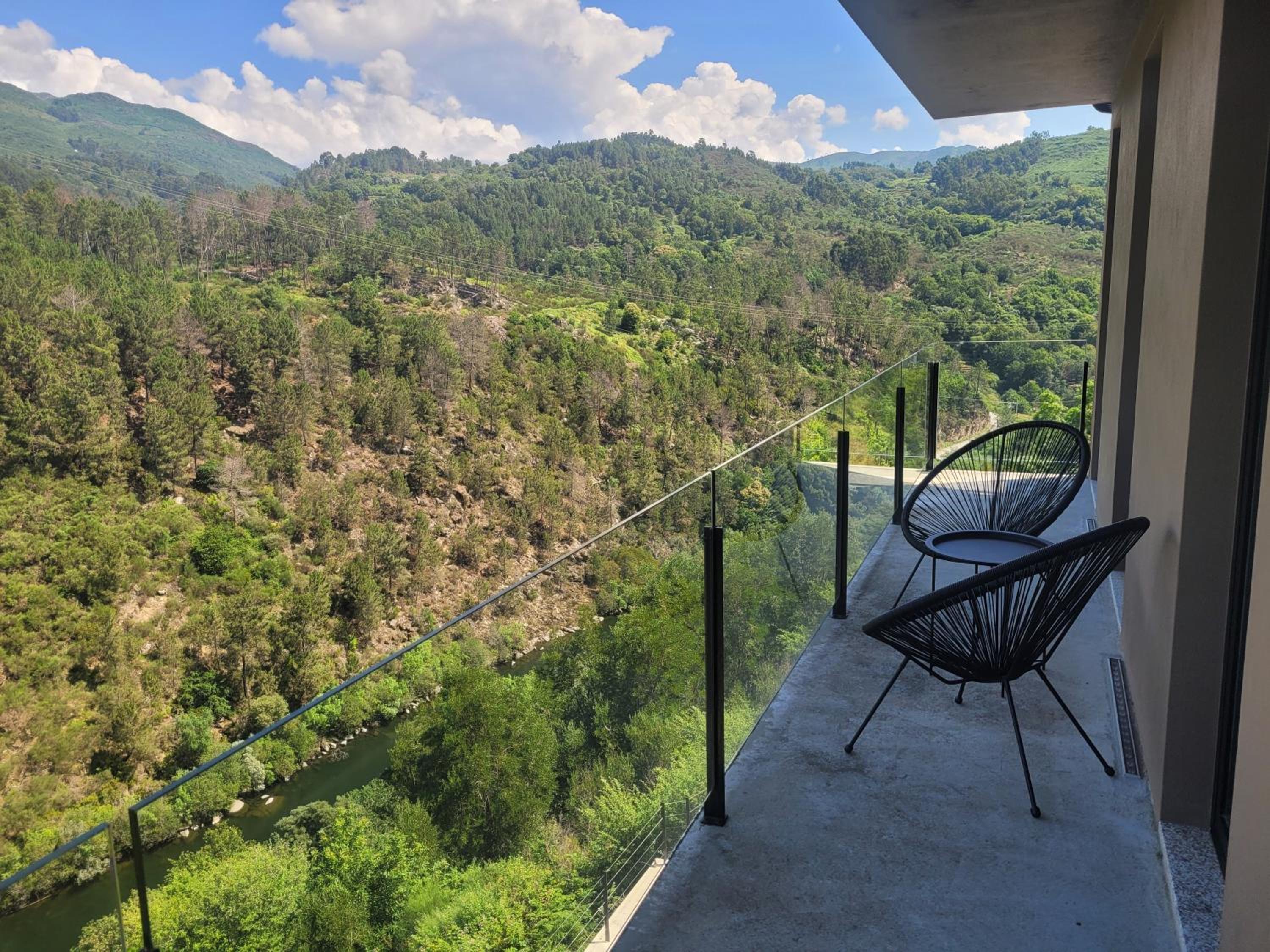 INFINITY HOUSES