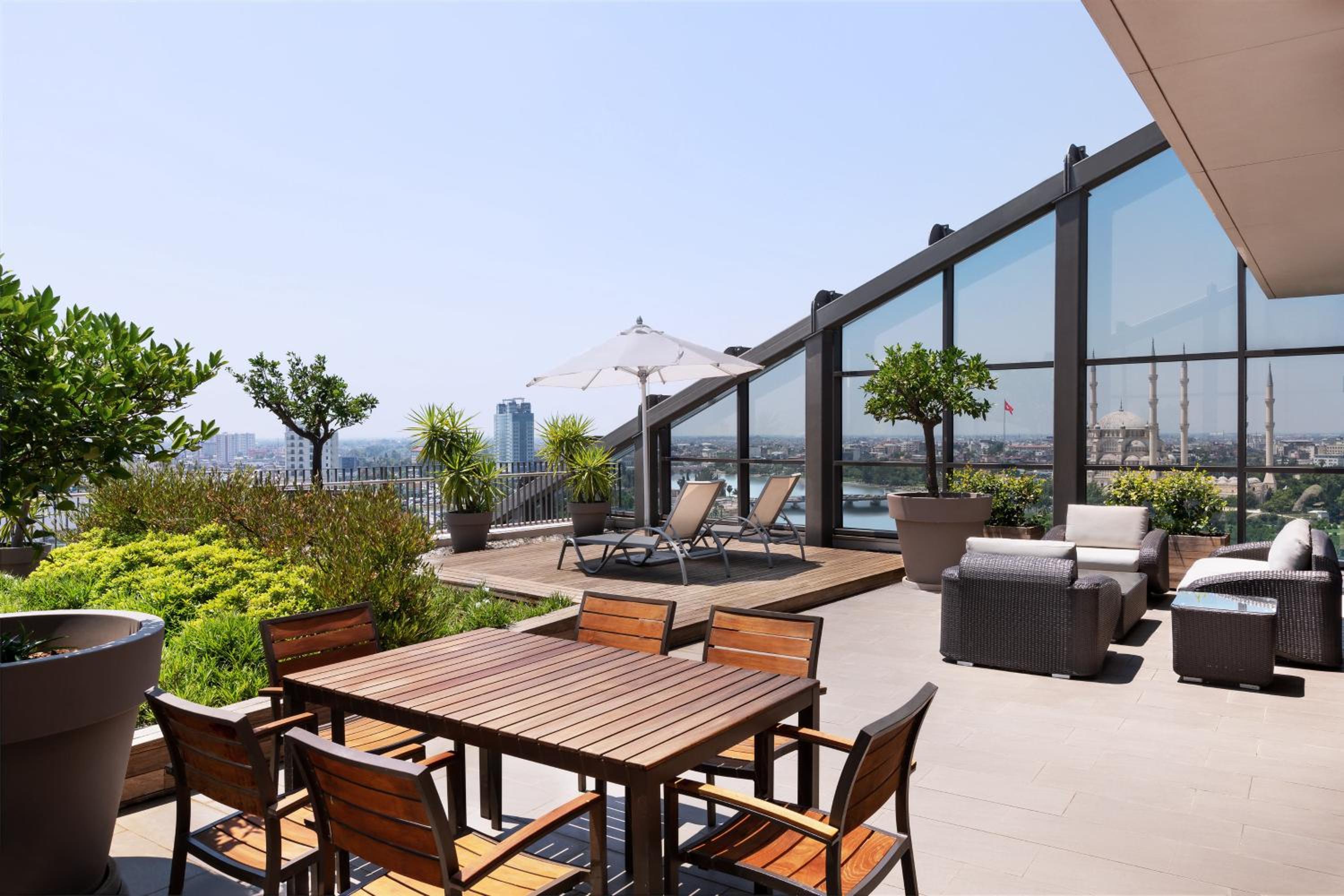 Sheraton Grand Adana - Image 19