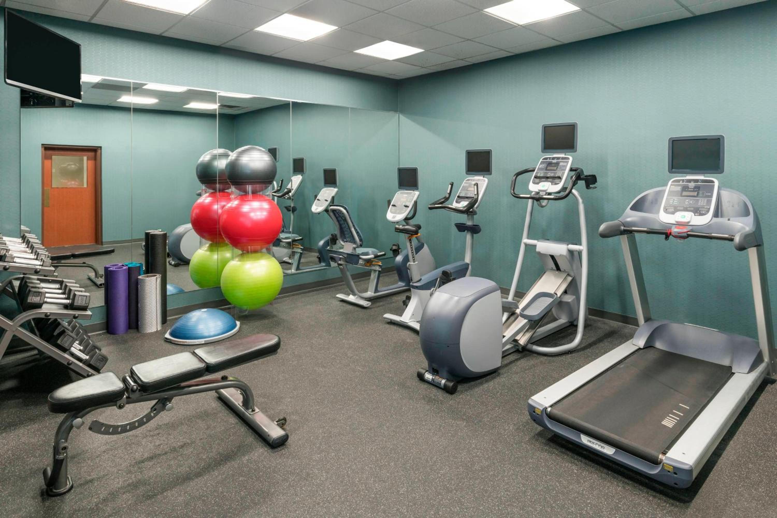 Four Points by Sheraton Boston Logan Airport Revere - Property Image 23