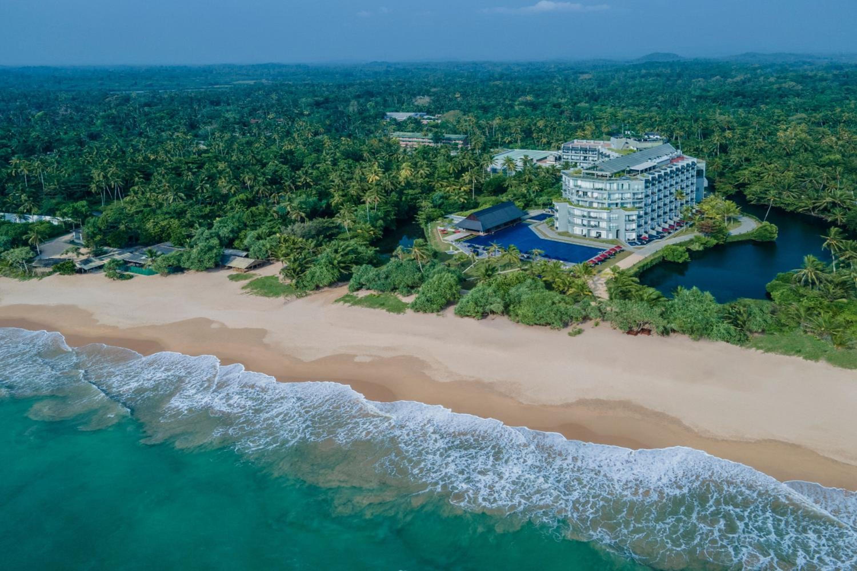 Hotel Sheraton Kosgoda Turtle Beach Resort - Image 1