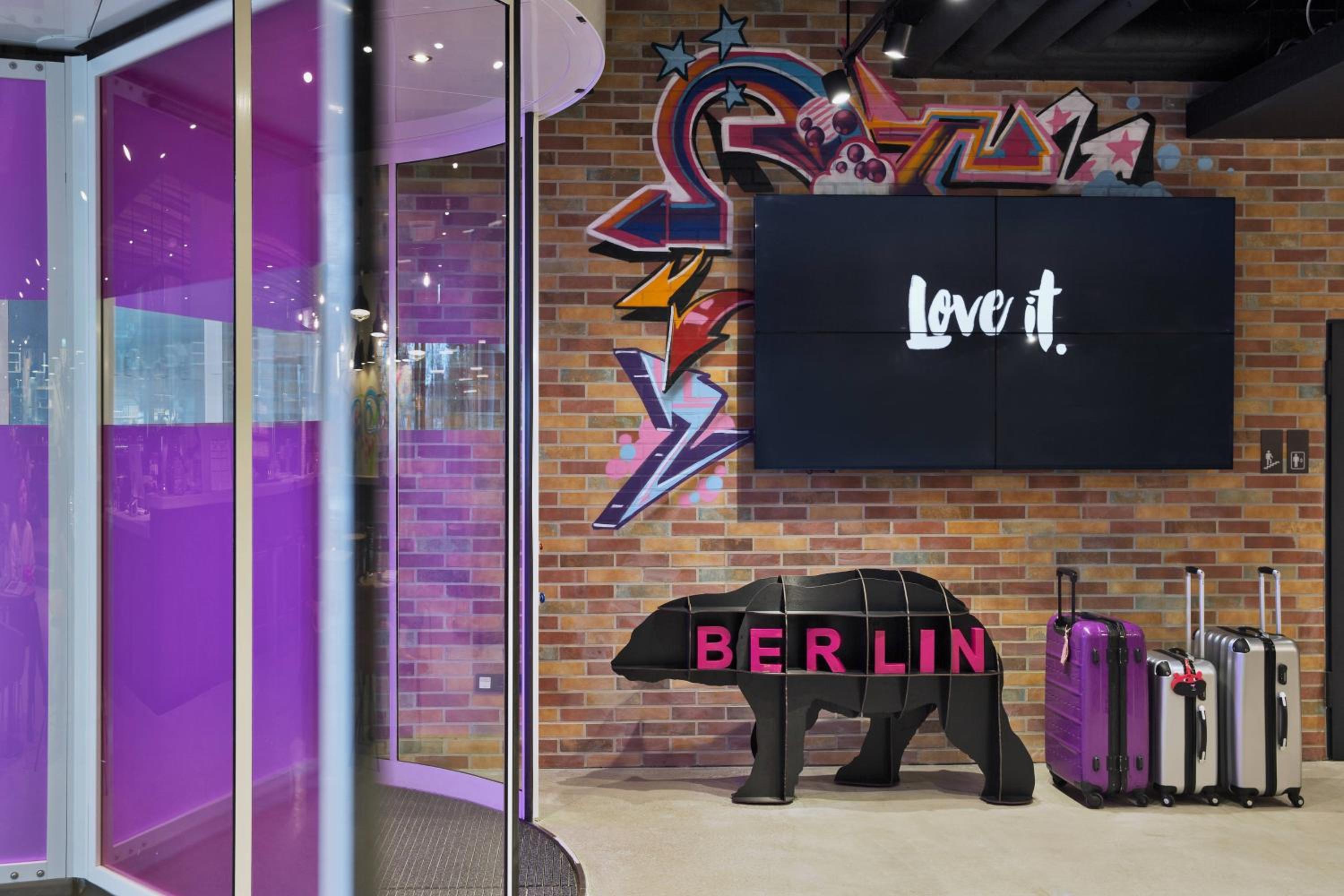 MOXY Berlin Humboldthain Park