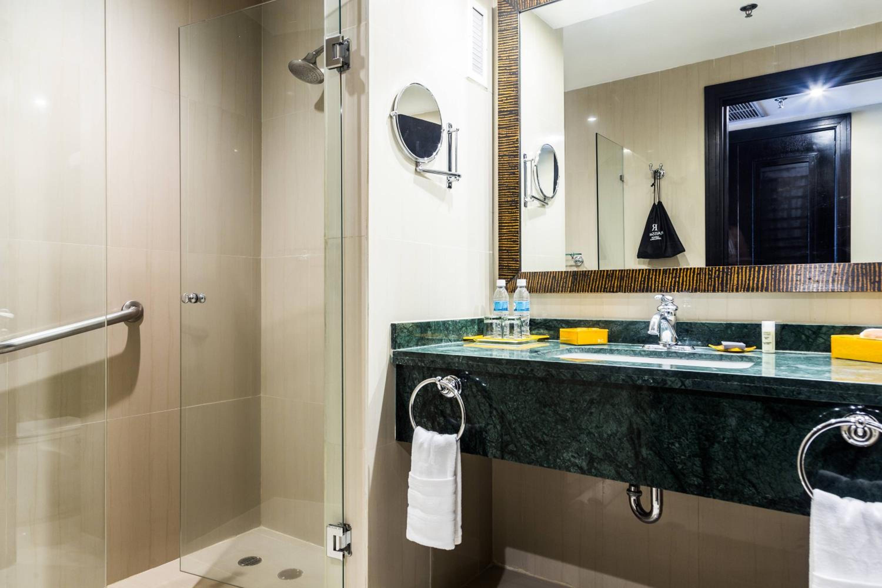 Caracas Vacations - Renaissance Caracas La Castellana Hotel - Property Image 5