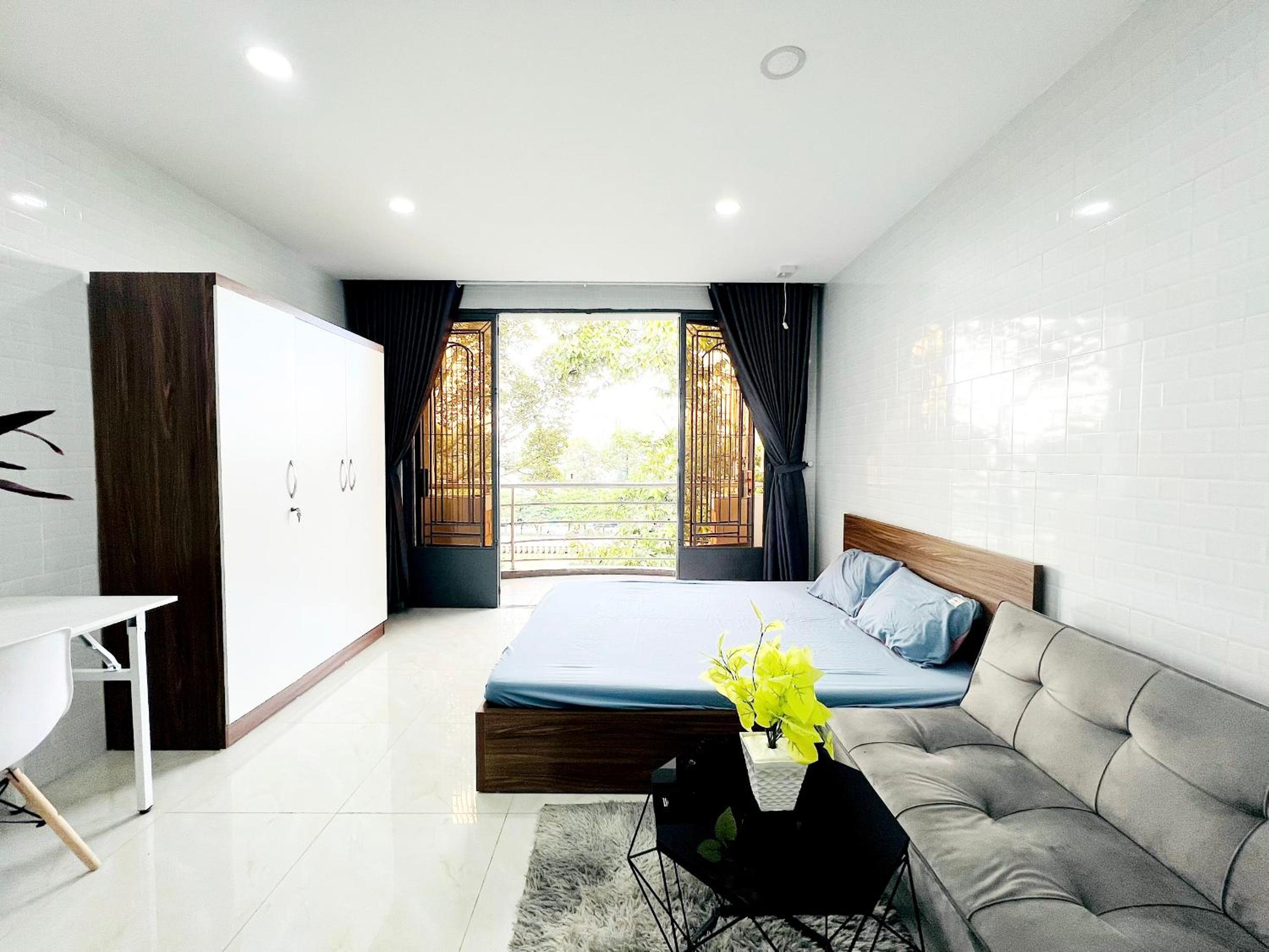 Long Home 2 - B01