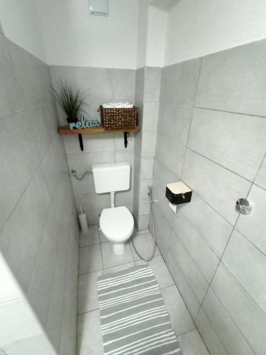 Anur Apartment