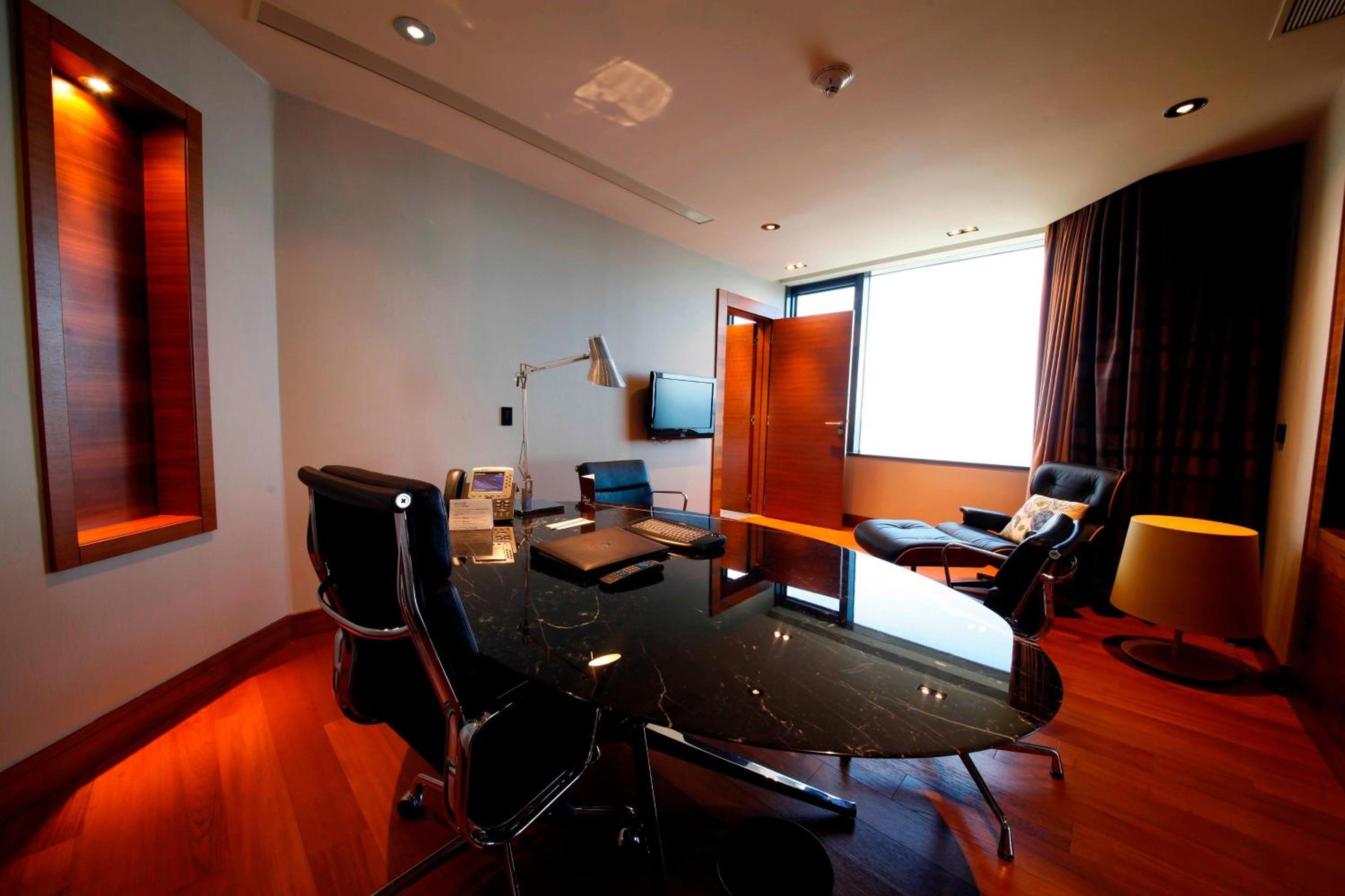 Sheraton Istanbul Atakoy Hotel - Image 38